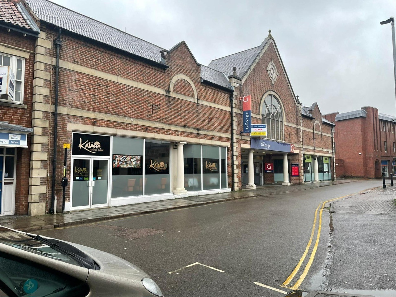 Main entrance to The George Shopping Centre in Grantham